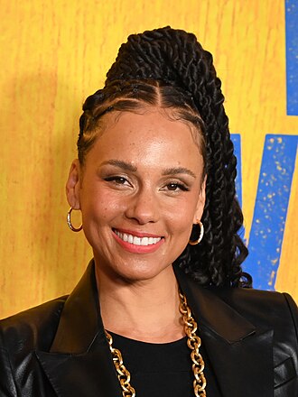 Portrait of Alicia Keys - Sable personality