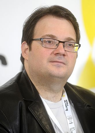 Portrait of Brandon Sanderson - Beaver personality