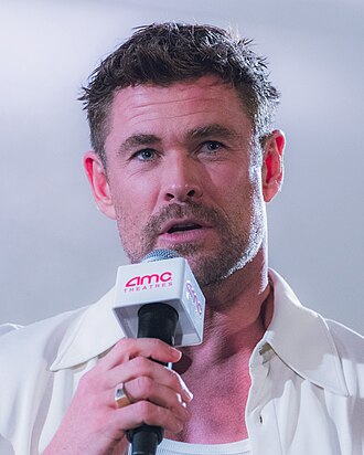 Portrait of Chris Hemsworth - Lion personality