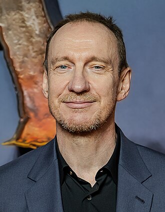 Portrait of David Thewlis - Owl personality