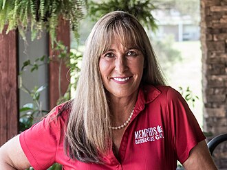 Portrait of Melissa Cookston - Badger personality