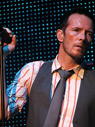 Portrait of Scott Weiland - Crow personality