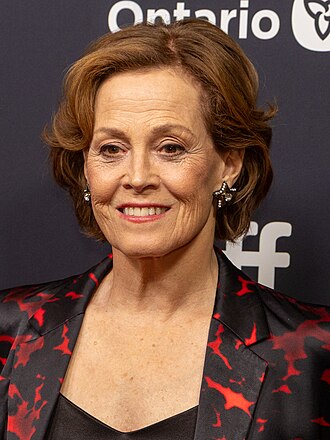 Portrait of Sigourney Weaver - Eagle personality