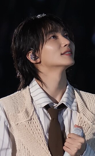 Yoon Jeonghan